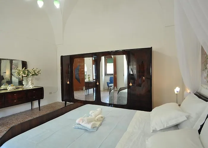 Casa Zii Mpeu By Salentoaffitti Hébergement de vacances Racale